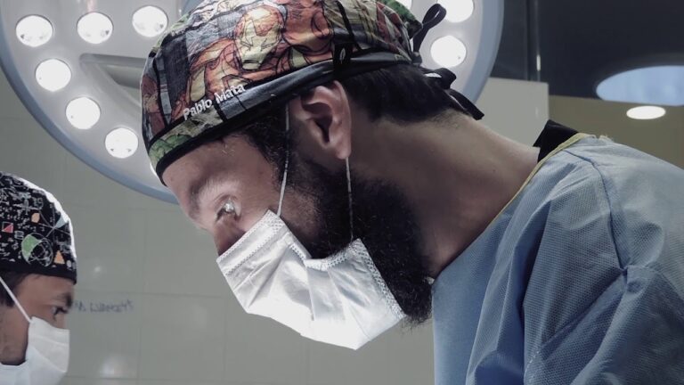 Cuidados Postoperatorios Esenciales en Cirug&iacute;a Hep&aacute;tica de Animales